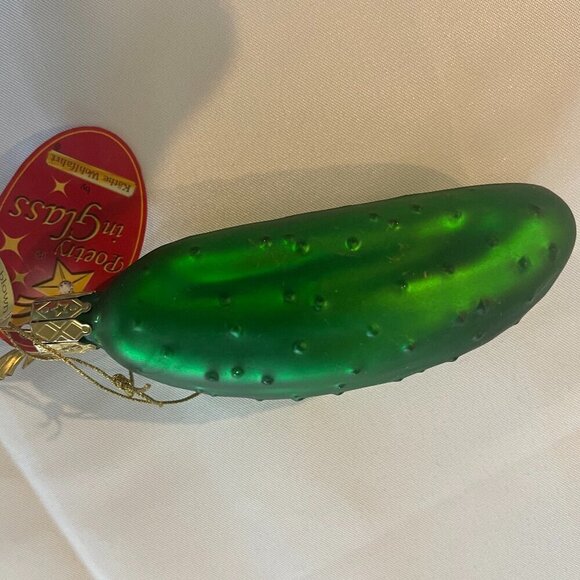 Kathe Wohlfahrt Christmas Ornament Mouth Blown Pickle Poesie In Glas w/ Tag - Picture 1 of 3